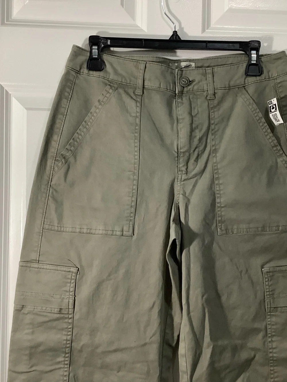 Universal Thread Olive Green Cargo Pants wide leg size 8 NWT. - Picture 5 of 12